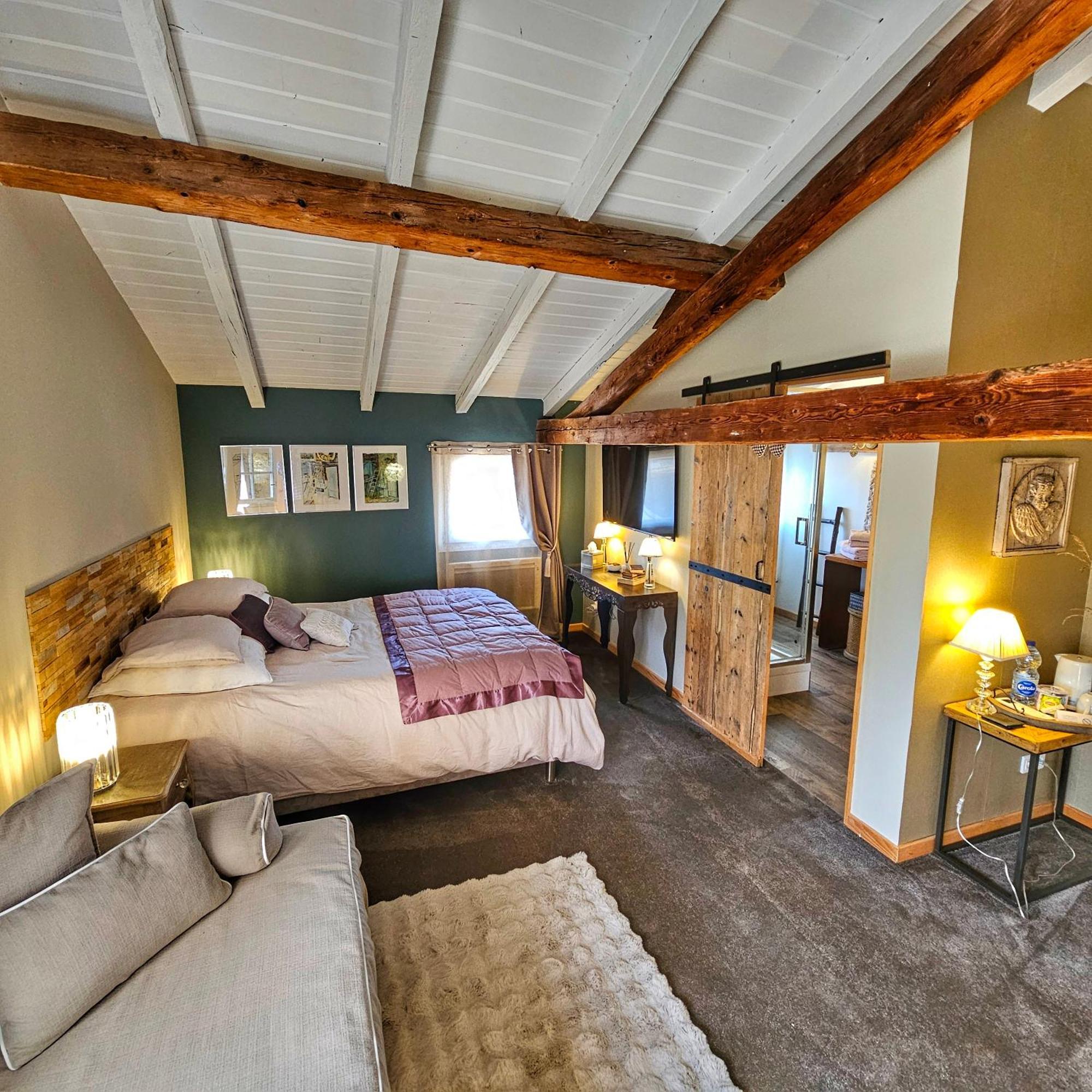 ลา กร็องฌ์ ดู กูว็อง บีแอนด์บี Bed & Breakfast รีโบวิลเล ภายนอก รูปภาพ