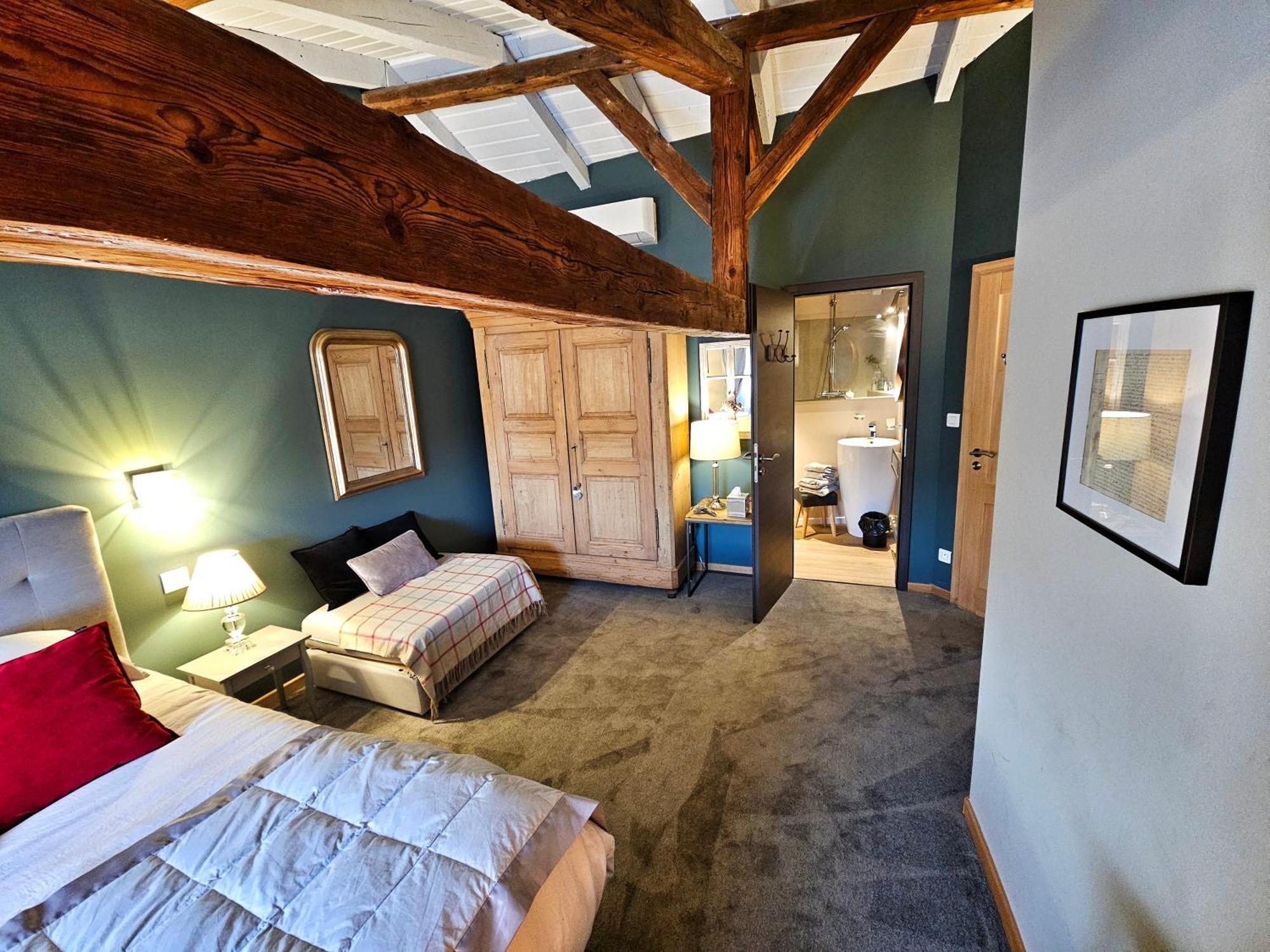 ลา กร็องฌ์ ดู กูว็อง บีแอนด์บี Bed & Breakfast รีโบวิลเล ภายนอก รูปภาพ